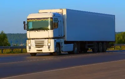 İzmir ile Çarşıkapı Arası Öğrenci Eşyası Taşıma